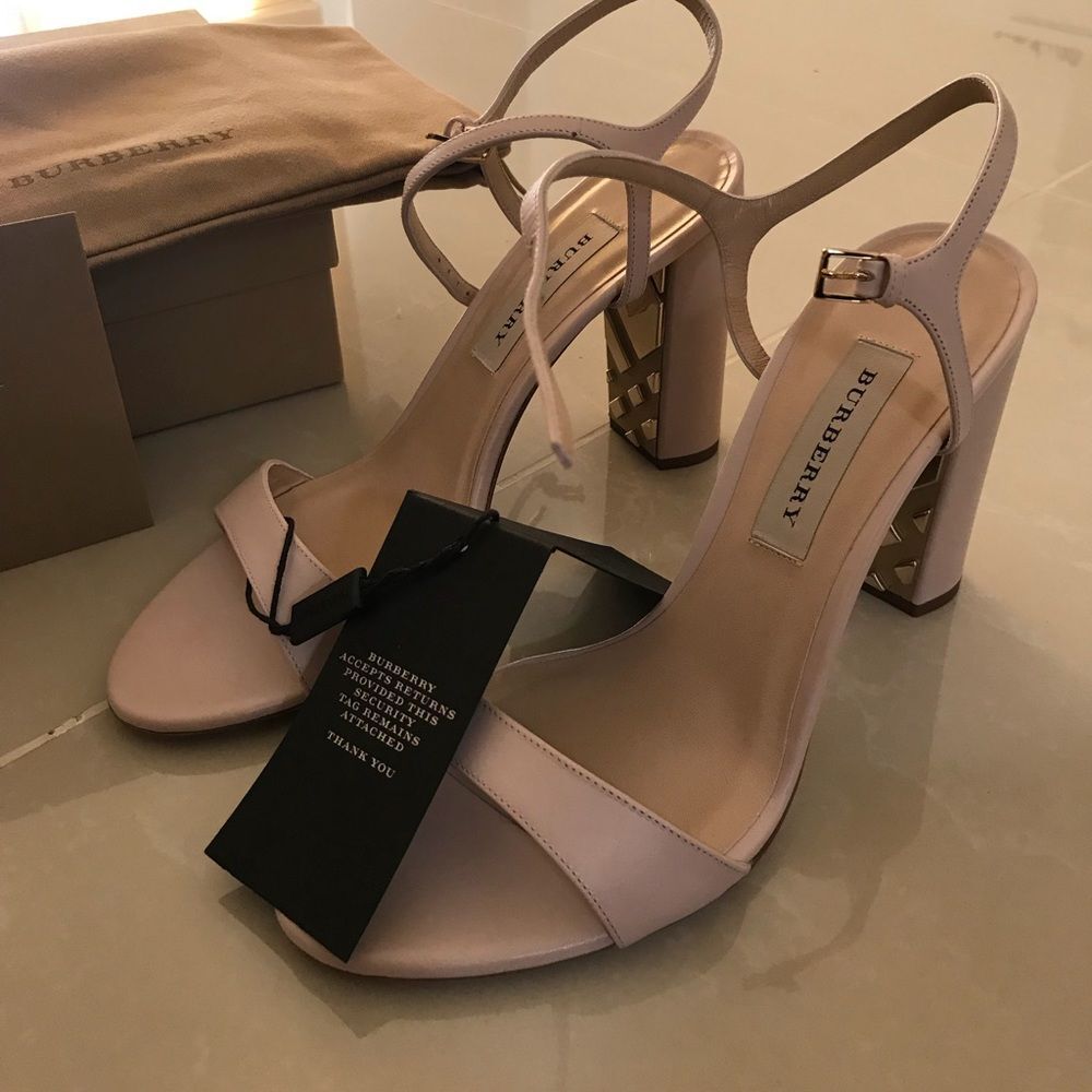 Burberry sandals brand new